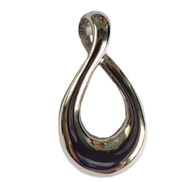 Lia Sophia Pendant Silver-tone Oval Swirl Costume Fashion Jewelry 1.25 inches - Picture 3 of 6